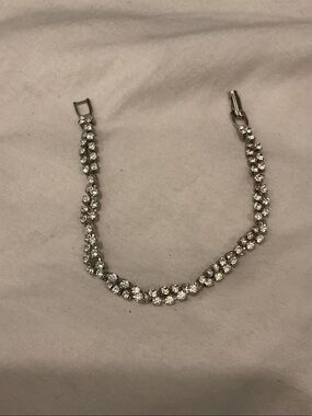Crystal Tennis Bracelet - Silver Tone
